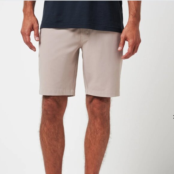 Travis Mathew Wanderlust Short Khaki/sand color 9 In - Size 34 - Picture 2 of 9